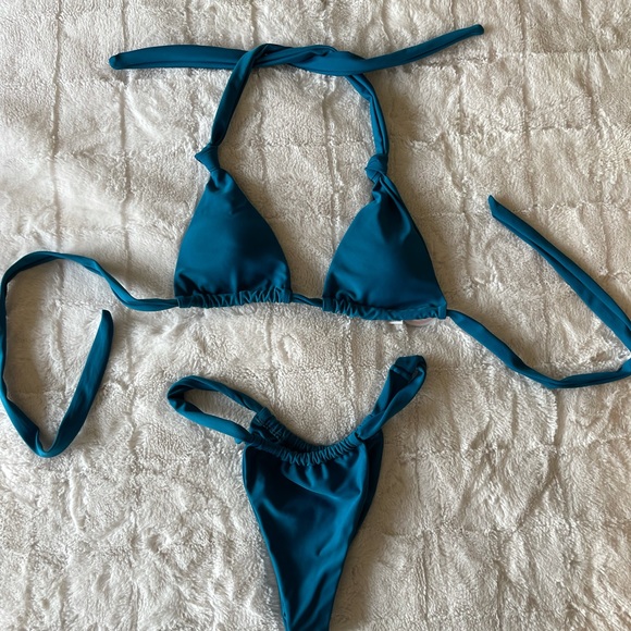 NWT Haute Swimwear “Ersa Set” Bikini - Picture 1 of 4